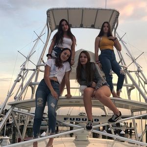 Meet your Posher, Brianne